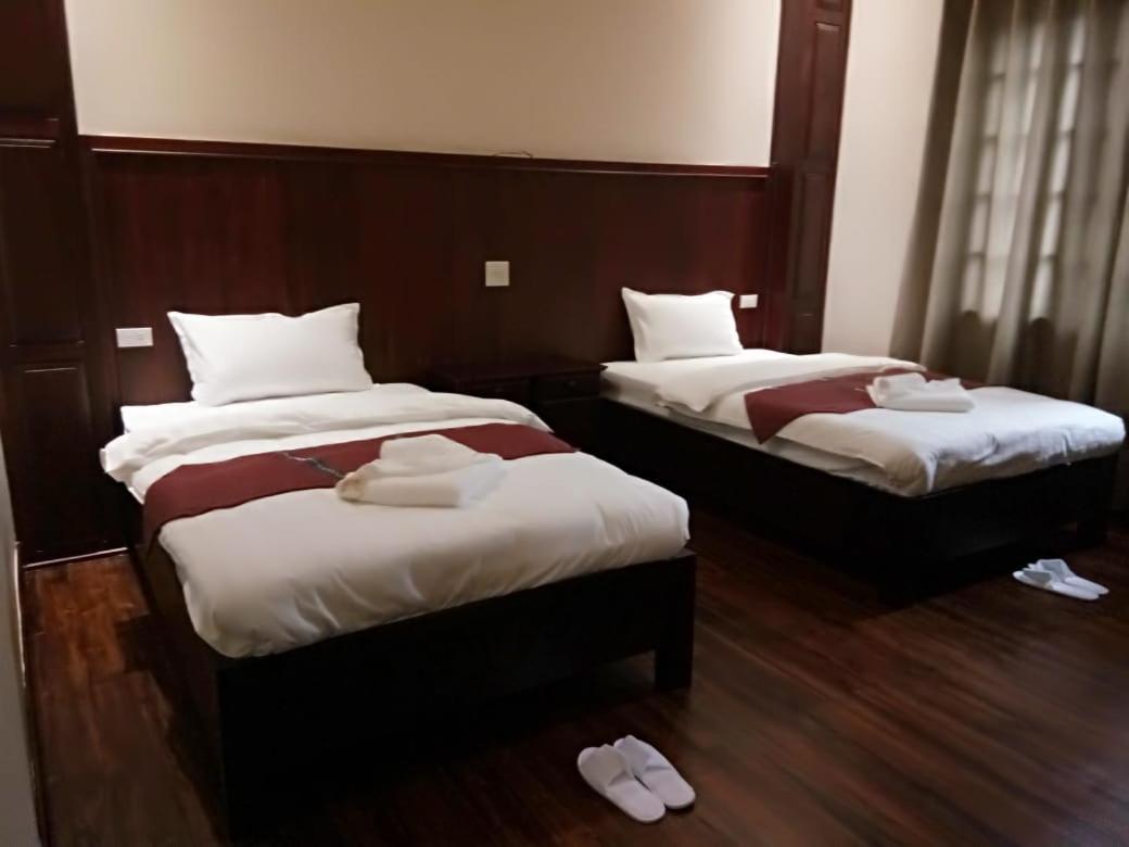 Singha Hotel Muang Xay Exterior photo